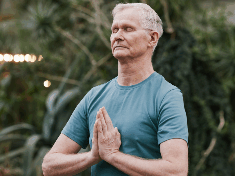 mindfulness and meditation help reduce pain
